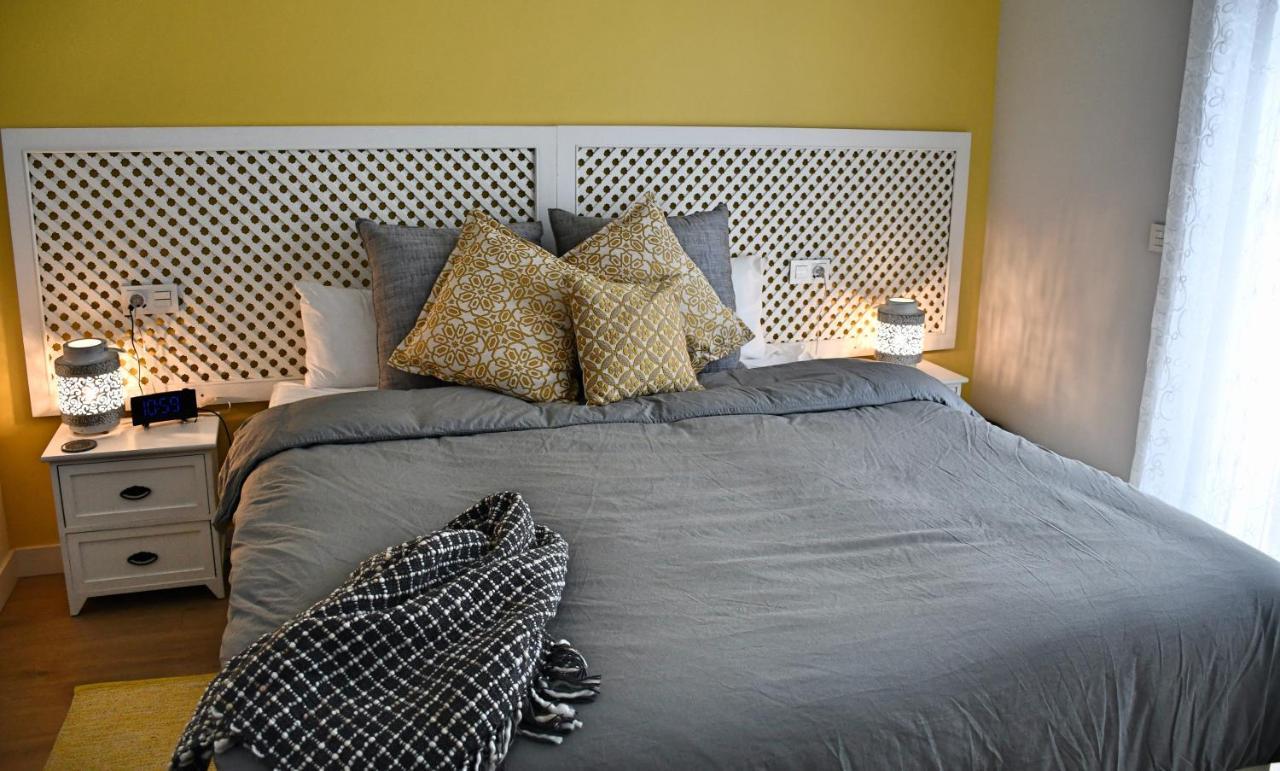 Yellow Jasper - Gemstone Getaway Marbella Exterior photo